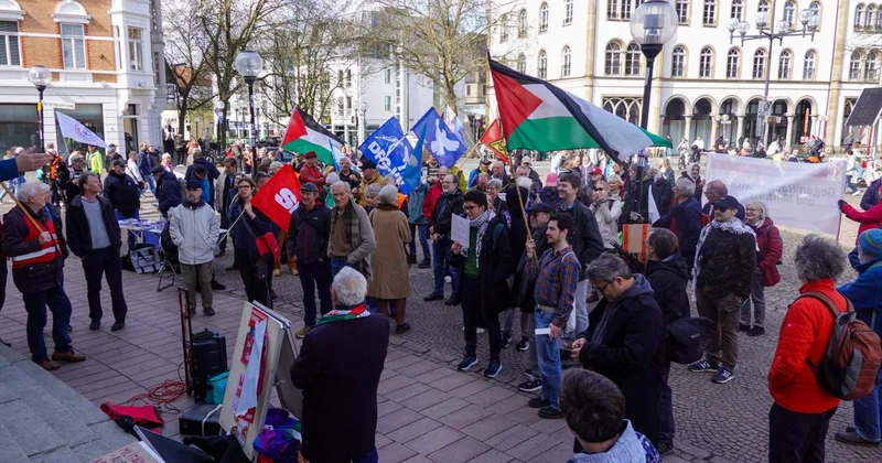 Volkswagen in İsrail için silah üreteceği iddiası protesto edildi