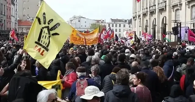 Fransa da ırkçılık karşıtı protesto düzenlendi VİDEO İZLE