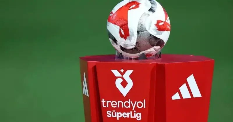 TRENDYOL SÜPER LİG GÜNCEL PUAN DURUMU Hangi takım kaç puanda, Galatasaray, Trabzonspor ve Fenerbahçe nin puanı kaç? Futbol Haberleri
