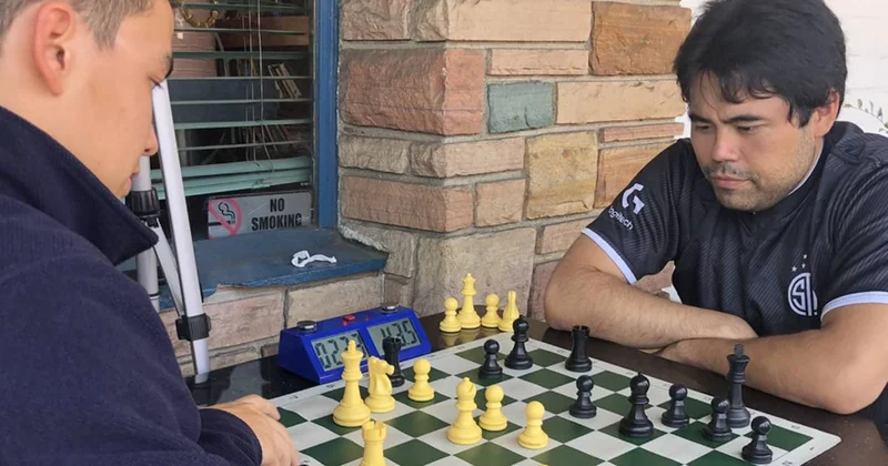 Satranç efsanesi Nakamura, 67 dakika düşündü tek hamlede yenildi