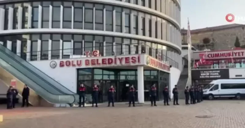 Jandarma, Bolu Belediyesi nde arama yapıyor