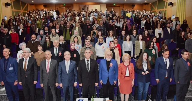 Uyumlu Adımlar projesi kapsamında Otizm Farkındalık Paneli düzenlendi Eskişehir Haberleri