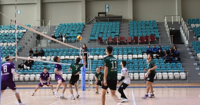 Afyonkarahisar GSB Yurtları YURTLİG Voleybol da Ege Grup Şampiyonu oldu Afyonkarahisar Haberleri