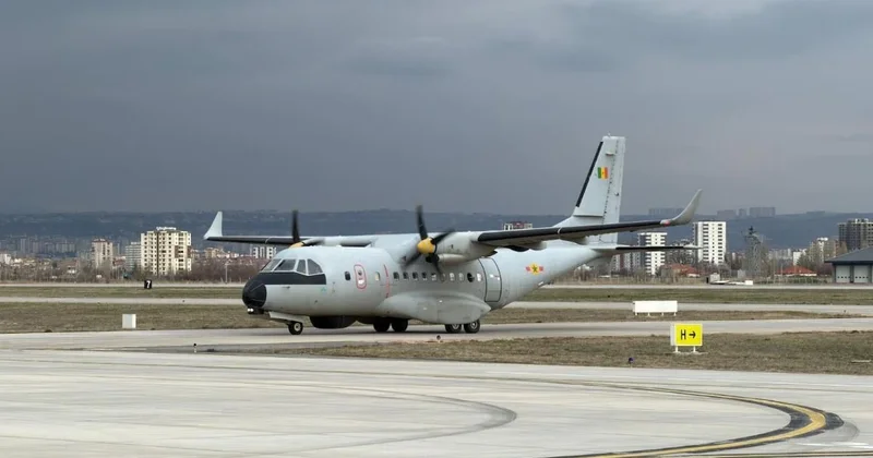 Kıtayı koruyan askeri uçak Kayserililere emanet edildi Sözcü Gazetesi