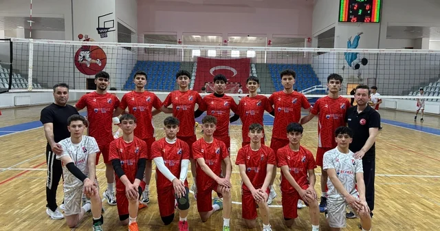Aşkale nin gururu oldular, Erzurum GSK yıldız voleybol takımı Türkiye finallerinde Erzurum Haberleri