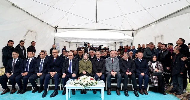 Sakarya da Atatürk Caddesi nin altyapı çalışmaları başladı Sakarya Haberleri