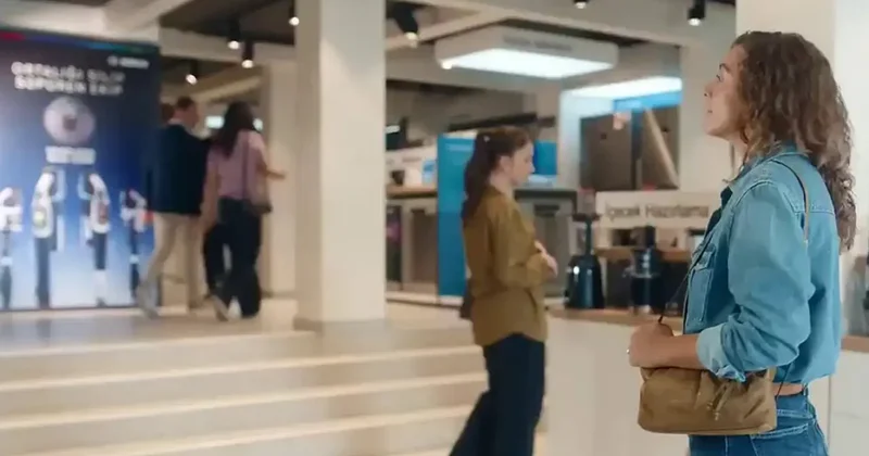 Anneler Günü için hazırlanan skandal reklama peş peşe tepkiler