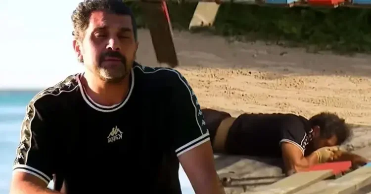 Survivor da korku dolu anlar: Bayhan kanlar içinde yere yığıldı! Acun Ilıcalı açıkladı