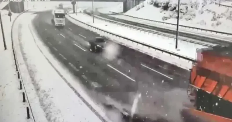 Mayıs ayında kar sürprizi! Yurda kış geldi, yollar kapandı