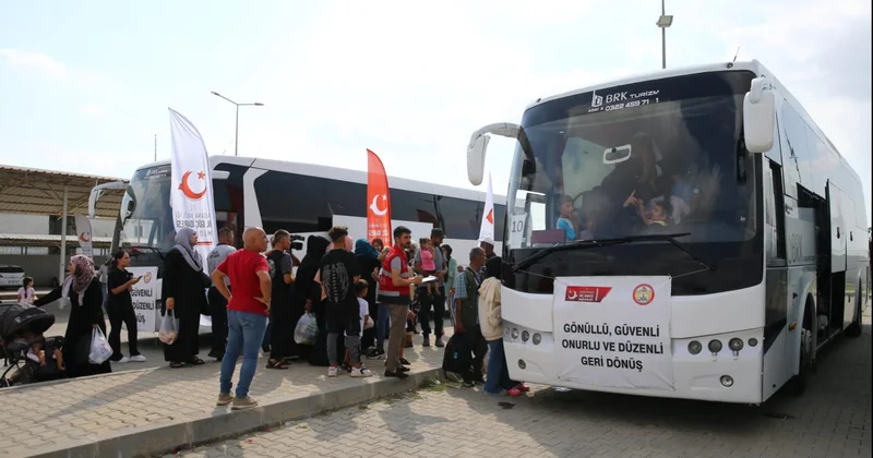 2016 dan bu yana 1 milyon 407 bin Suriyeli gönüllü geri dönüş yaptı