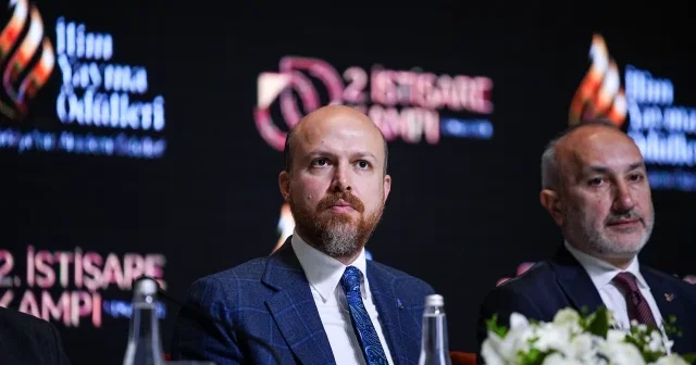 Bilal Erdoğan: Uluslararası öğrencilere karşı çıkanlar bu millete ihanet ediyor VİDEO İZLE