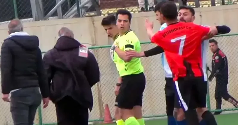 Hakeme yumruk atan futbolcu serbest bırakıldı: Kulüp başkanı takımdan yolladı