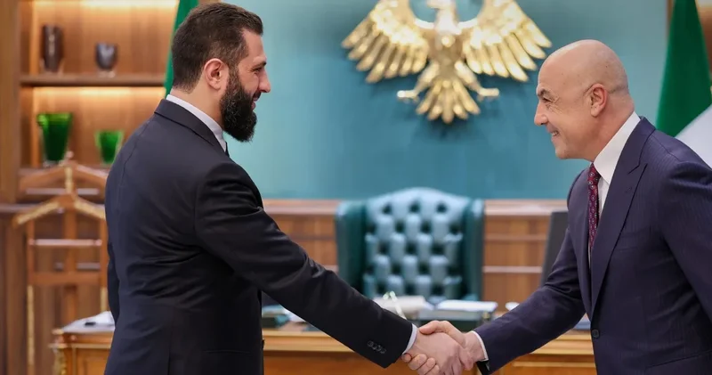 Şara Fettah Tamince ile bir araya geldi
