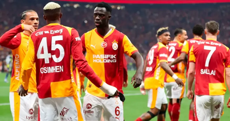 Galatasaray ın yıldızı şarkıcı oldu: Klibi Rams Park ta çekti