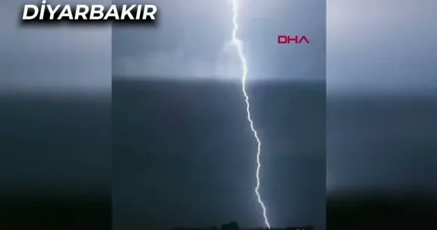 Doğu’da sağanak kabusu: Elazığ’da yıldırım minareyi yıktı