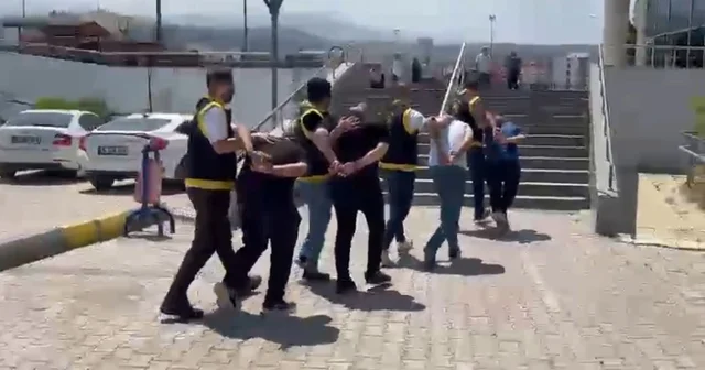 İskenderun da hapis cezası ile aranan 4 kişi yakalandı Hatay Haberleri