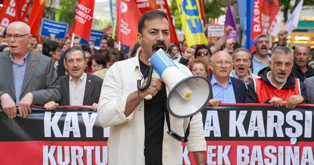 CHP li il Başkanı Yalaz hakkında 2 yıla kadar hapis istemiyle dava açıldı Eskişehir Haberleri