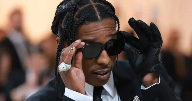 Türkiye ye rapçi yağmuru: Kanye West ve Travis Scott tan sonra ASAP Rocky nin geleceği iddia edildi!