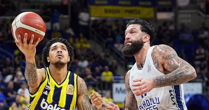 Anadolu Efes te Vincent Poirier ameliyat oldu!