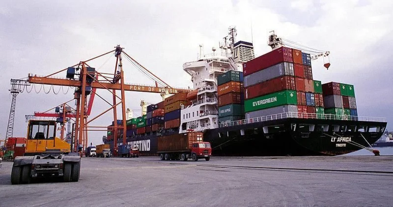 Son 9 ayın en düşük dış ticaret açığı