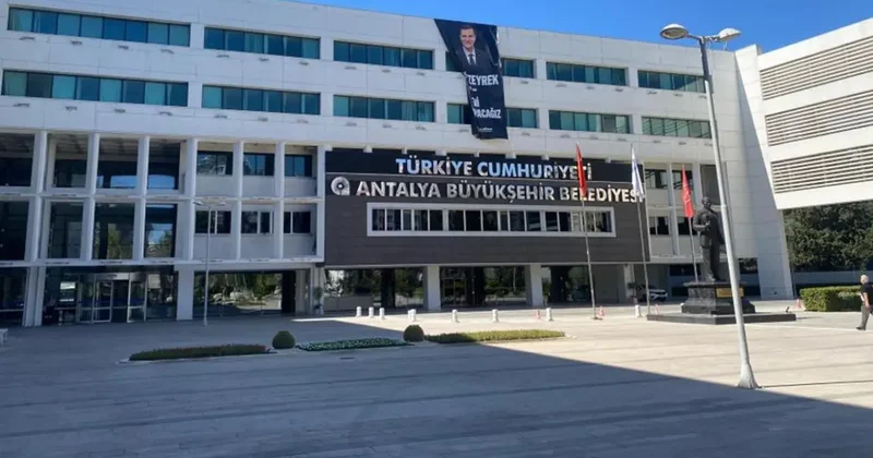 Antalya Büyükşehir Belediyesine yönelik soruşturmada 2 şüpheli tutuklandı