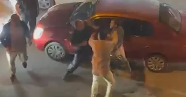 Trafikte yol verme kavgasında sürücülere toplam 361 bin lira ceza VİDEO İZLE