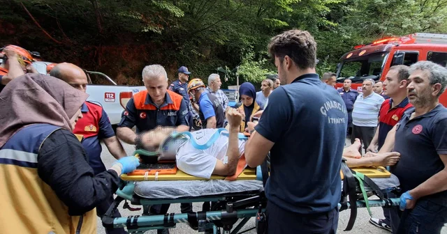 Vadiye düşen motosikletin sürücünü AFAD ekibi kurtardı Yalova Haberleri