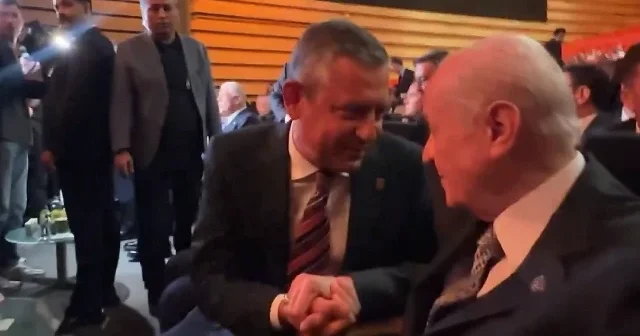 Bahçeli ile Özel Koç resepsiyonunda selamlaştı VİDEO İZLE
