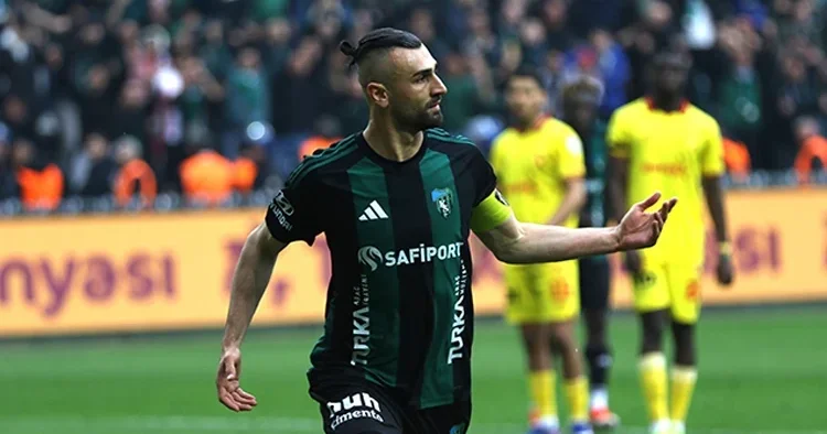 Serdar Dursun Kocaelispor dan ayrıldı!