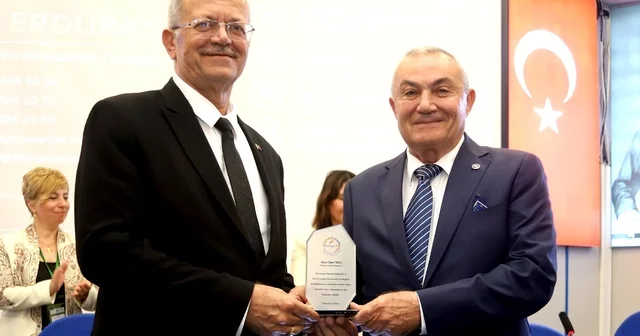 Mersin OSB de sürdürülebilirlik ve yeşil dönüşüm konuşuldu Mersin OSB Başkanı Tekli: Yeşil dönüşüm artık bir tercih değil, zorunluluk Mersin Haberleri
