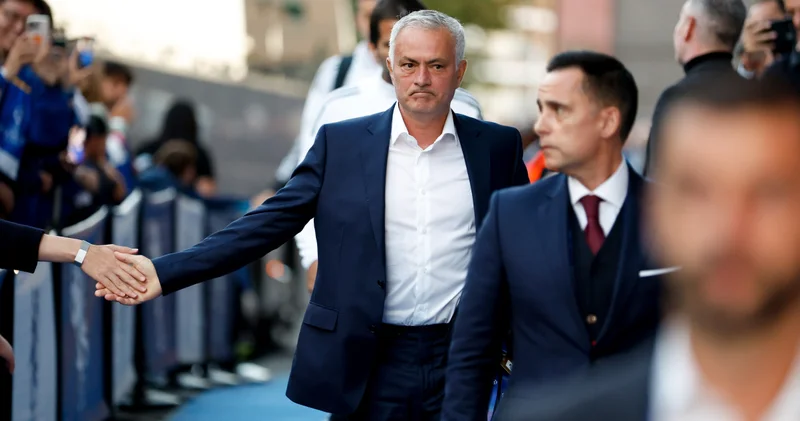 Benfica dan flaş Jose Mourinho açıklaması!