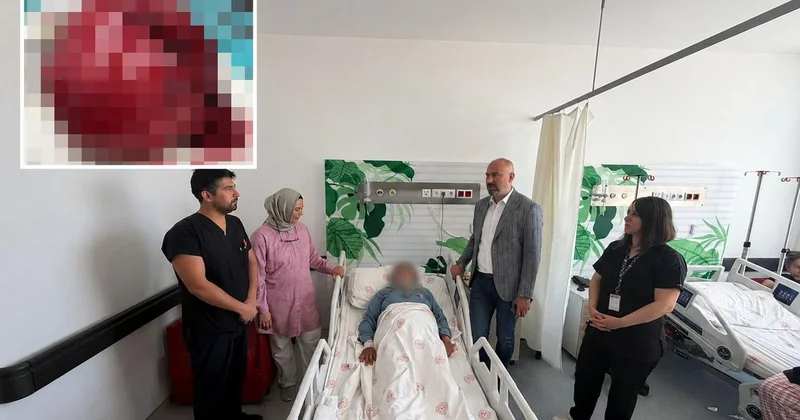 Niğde de bir hastanın vücudundan 7 kiloluk tümör çıkarıldı