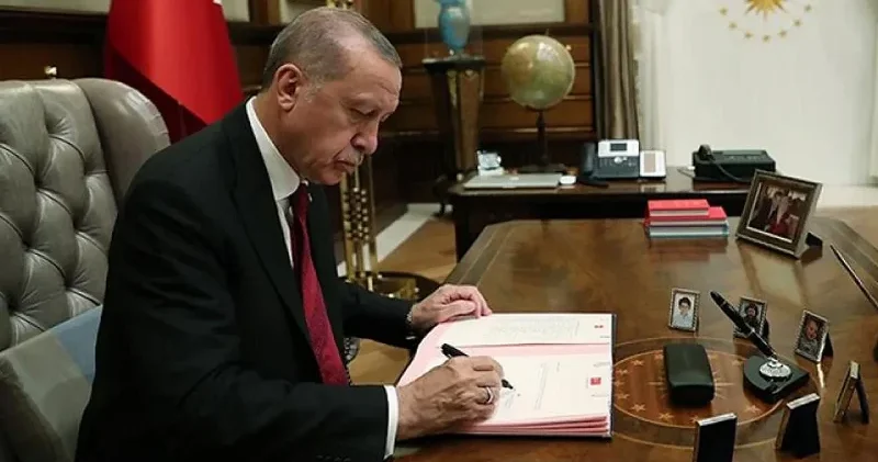 Cumhurbaşkanı Erdoğan Ulaştırma ve Altyapı Bakan Yardımcılığına Ahmet Hamdi Atalay ı atadı: EPDK ya da 2 yeni üye belirledi Politika Haberleri