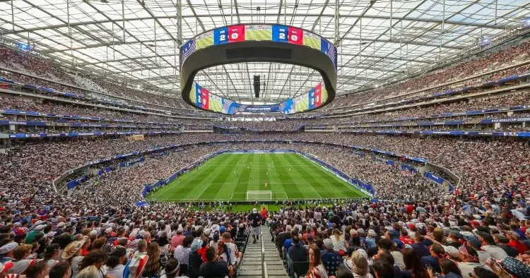 5 milyar dolarlık stadyum! Dünya Kupası nın gözdesi oldu
