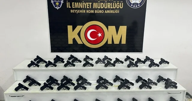Durdurulan araçta 70 adet kaçak tabanca bulundu Konya Haberleri Habertürk Yerel Haberler