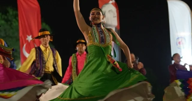 20. Uluslararası Halk Dansları Festivali nde coşku sürüyor Denizli Haberleri Habertürk Yerel Haberler