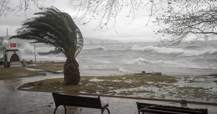 Meteoroloji’den 5 il için bir uyarı daha! Fırtına, sel ve doluya dikkat