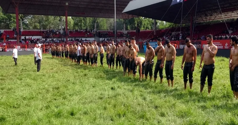 Kırkpınar’da ikinci gün başladı! Başpehlivanlıkta dev isimler er meydanında