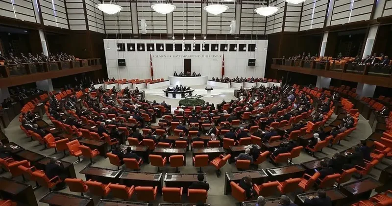 Milyonların gözü TBMM de: Ehliyetten emekli maaşına, PTT den havacılığa her şey değişiyor!
