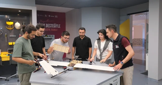 Milli Teknoloji Atölyesi nde savunma sanayisine katkı sağlayacak projeler geliştiriliyor Karaman da öğrenciler yerli ve milli savunma teknolojileri üretiyor Karaman Haberleri Habertürk Yerel Haberler