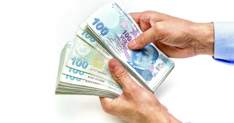 En düşük emekli maaşı 23 bin 552 lira Ekonomi Haberleri
