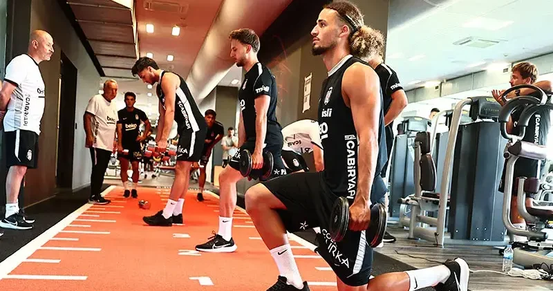 Beşiktaş, Bratislava’daki çalışmalarını salonda sürdürdü