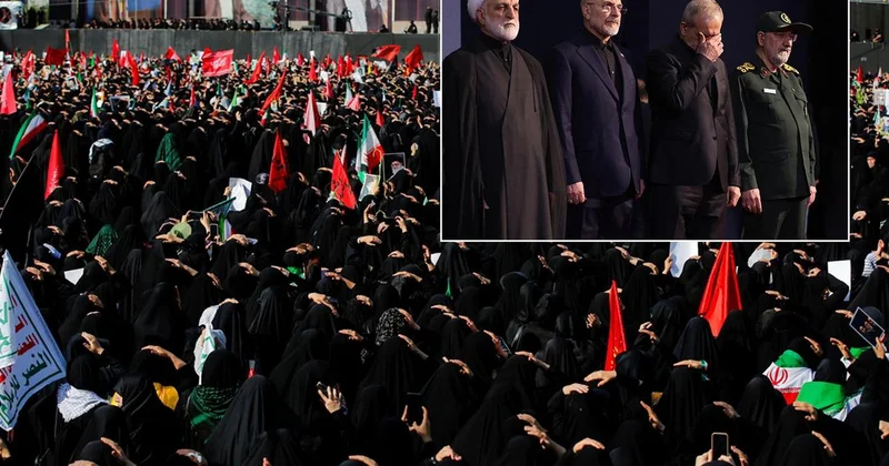 Tahran da Hamaney için dev cenaze töreni