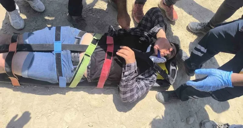 Elektrik direğinde akıma kapılan işçi yaralandı