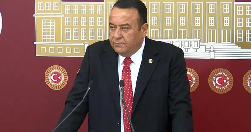 CHP li Beker partisinden istifa etti