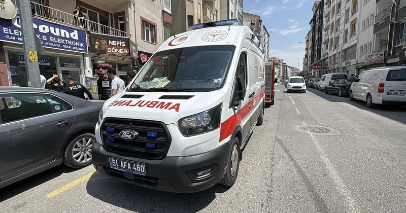 Niğde de tartıştığı eski nişanlısını rehin alıp yaralayan kadını polis ikna etti
