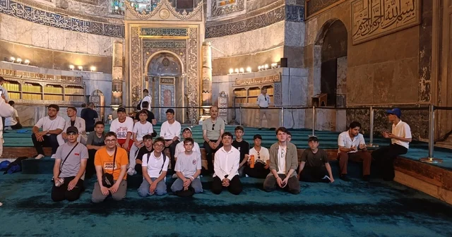 Şehitler Ortaokulu öğrencileri 4 günlük tarih ve kültür gezisini tamamladı Bayburt Haberleri Habertürk Yerel Haberler