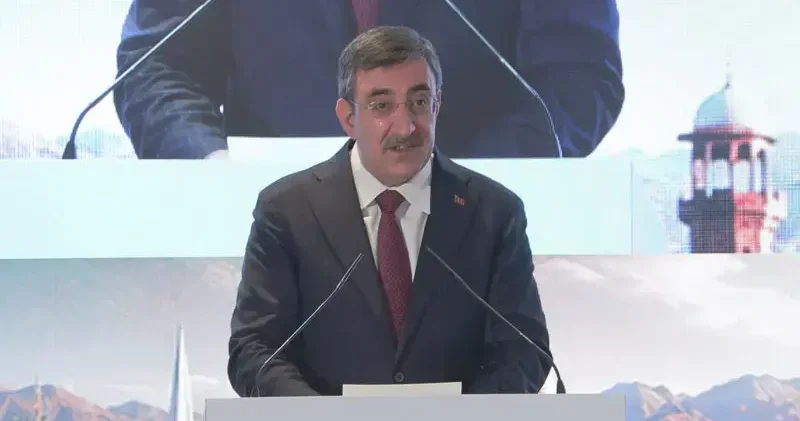 Cevdet Yılmaz: Türkiye ve Pakistan, coğrafi avantajlarını stratejik kazanımlara dönüştürme potansiyeline sahip iki ülkedir