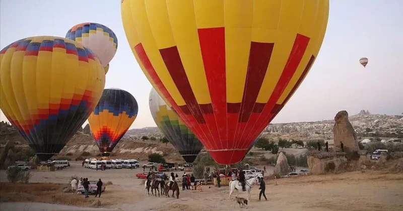 Kapadokya rekoru sürdürüyor! 6 ayda 308 bin kişi sıcak hava balonuyla uçtu