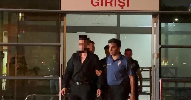 Kayseri de bıçaklı kavgada olay yerinden kaçan şüpheli karakola teslim oldu Teslim olan şüpheli de olayda bacağından bıçakla yaralanmış Kayseri Haberleri Habertürk Yerel Haberler